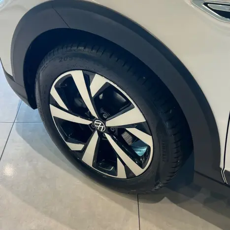 VOLKSWAGEN Nivus 1.0 4P FLEX 200 TSI HIGHLINE TURBO AUTOMTICO, Foto 18