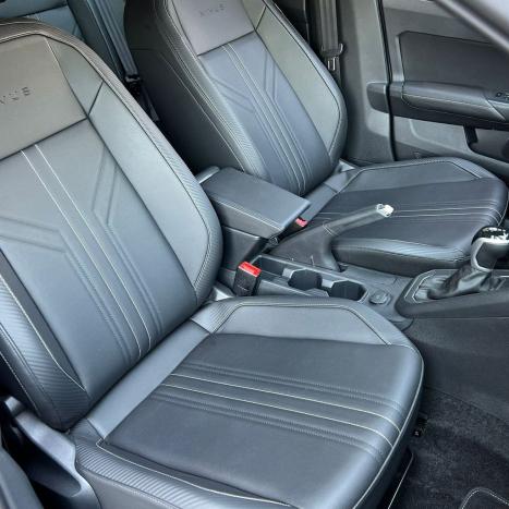 VOLKSWAGEN Nivus 1.0 4P FLEX 200 TSI HIGHLINE TURBO AUTOMTICO, Foto 11