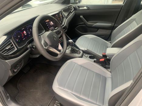 VOLKSWAGEN Nivus 1.0 4P FLEX 200 TSI HIGHLINE TURBO AUTOMTICO, Foto 8
