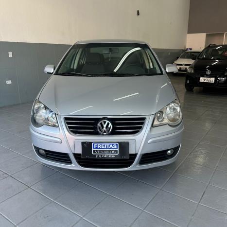 VOLKSWAGEN Polo Sedan 1.6 4P CONFORTLINE, Foto 2