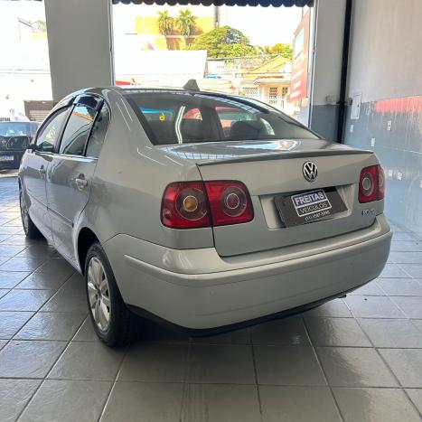 VOLKSWAGEN Polo Sedan 1.6 4P CONFORTLINE, Foto 4