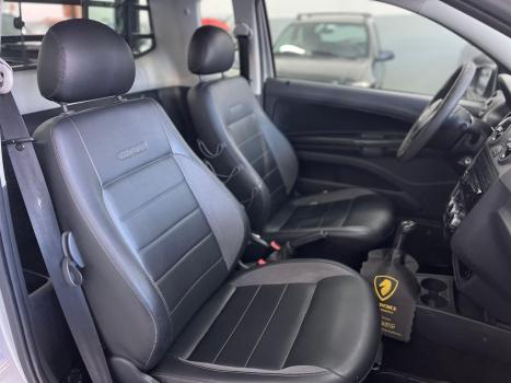 VOLKSWAGEN Saveiro 1.6 G5 CROSS CABINE ESTENDIDA FLEX, Foto 13