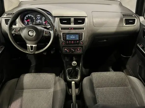 VOLKSWAGEN Space Fox 1.6 4P FLEX TREND, Foto 12