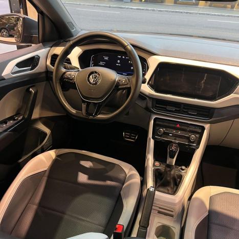VOLKSWAGEN T-Cross 1.4 4P 250 TSI FLEX HIGHLINE AUTOMTICO, Foto 10