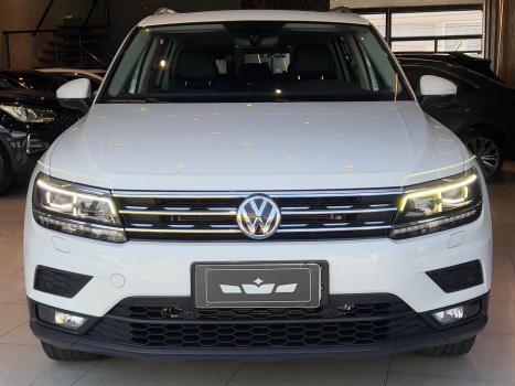 VOLKSWAGEN Tiguan 1.4 250 TSI TOTAL FLEX ALLSPACE COMFORTLINE TURBO AUTOMTICO TIPTRONIC, Foto 9