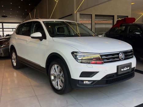 VOLKSWAGEN Tiguan 1.4 250 TSI TOTAL FLEX ALLSPACE COMFORTLINE TURBO AUTOMTICO TIPTRONIC, Foto 13