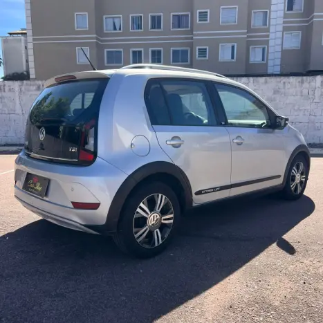 VOLKSWAGEN UP 1.0 12V 4P TSI FLEX HIGH UP, Foto 6