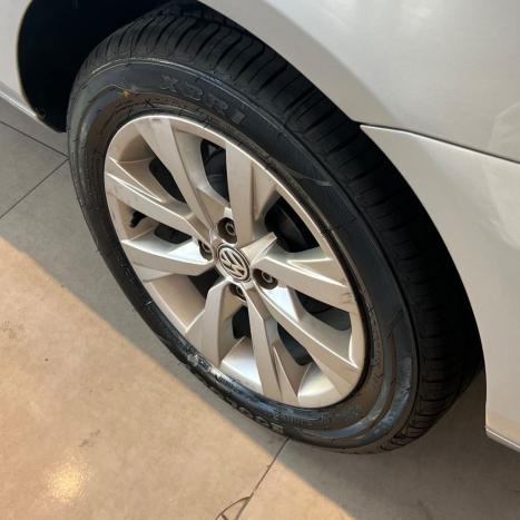 VOLKSWAGEN Voyage 1.6 4P COMFORTLINE FLEX, Foto 18