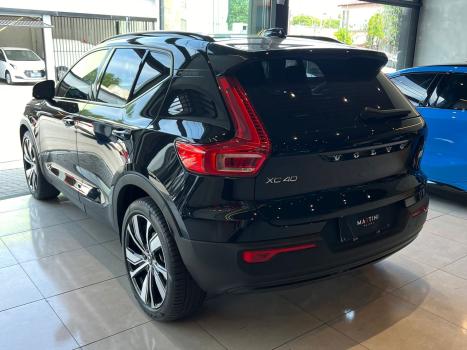 VOLVO XC40 1.5 16V 4P T5 RECHARGE HBRIDO R-DESIGN GEARTRONIC AUTOMTICO, Foto 5