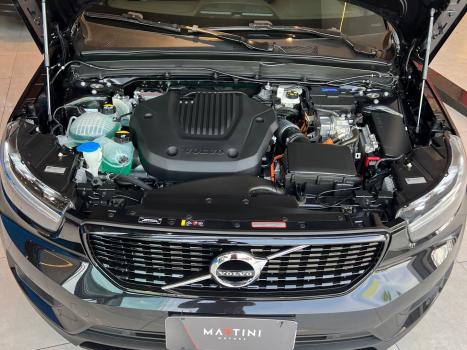 VOLVO XC40 1.5 16V 4P T5 RECHARGE HBRIDO R-DESIGN GEARTRONIC AUTOMTICO, Foto 19