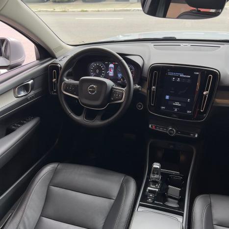 VOLVO XC40 2.0 16V 4P T4 TURBO INSCRIPTION GEARTRONIC AUTOMTICO, Foto 13