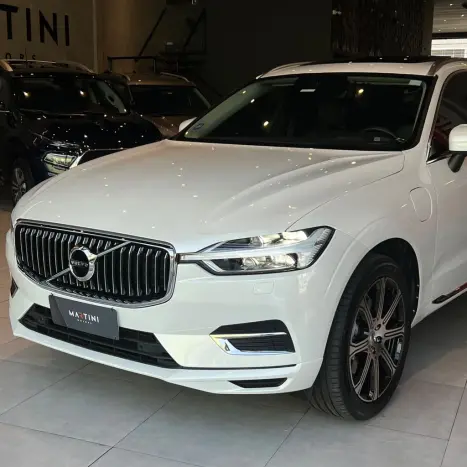 VOLVO XC60 2.0 16V 4P FLEX T8 RECHARGE HBRIDO INSCRIPTION EXPRESSION AWD TURBO GEARTRONIC AUTOMTICO, Foto 2