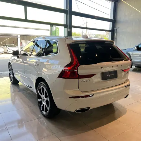 VOLVO XC60 2.0 16V 4P FLEX T8 RECHARGE HBRIDO INSCRIPTION EXPRESSION AWD TURBO GEARTRONIC AUTOMTICO, Foto 5