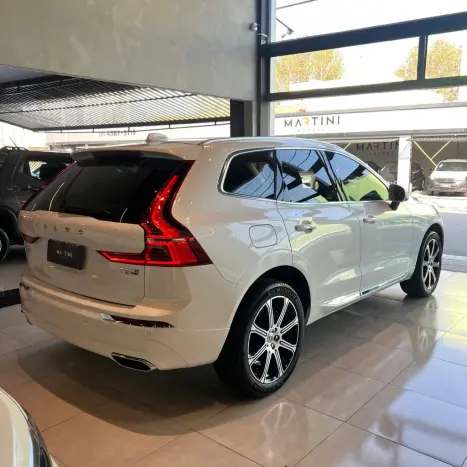 VOLVO XC60 2.0 16V 4P FLEX T8 RECHARGE HBRIDO INSCRIPTION EXPRESSION AWD TURBO GEARTRONIC AUTOMTICO, Foto 8