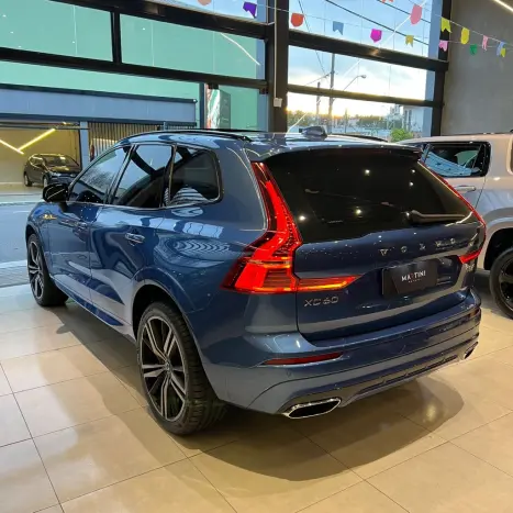 VOLVO XC60 2.0 16V 4P T8 HYBRID R-DESIGN AWD GEARTRONIC AUTOMTICO, Foto 5