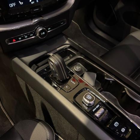 VOLVO XC60 2.0 16V 4P T8 HYBRID R-DESIGN AWD GEARTRONIC AUTOMTICO, Foto 14