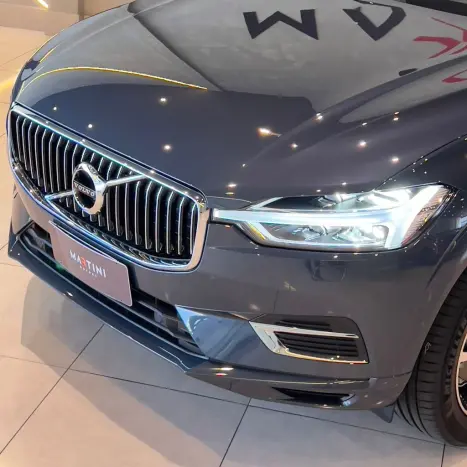 VOLVO XC60 2.0 16V 4P T8 HYBRID MOMENTUM AWD GEARTRONIC AUTOMTICO, Foto 4