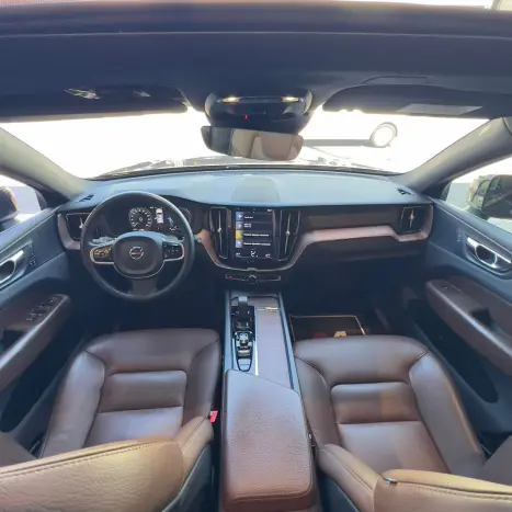 VOLVO XC60 2.0 16V 4P T8 HYBRID MOMENTUM AWD GEARTRONIC AUTOMTICO, Foto 10
