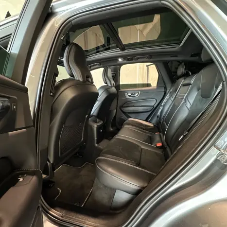 VOLVO XC60 2.0 16V 4P T8 HYBRID R-DESIGN AWD GEARTRONIC AUTOMTICO, Foto 14