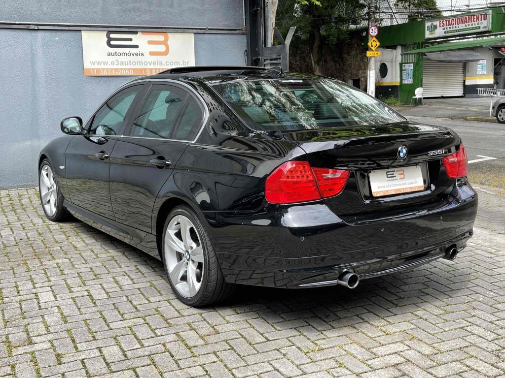 BMW 335I - Foto