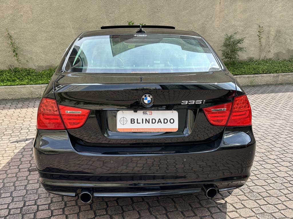BMW 335I - Foto
