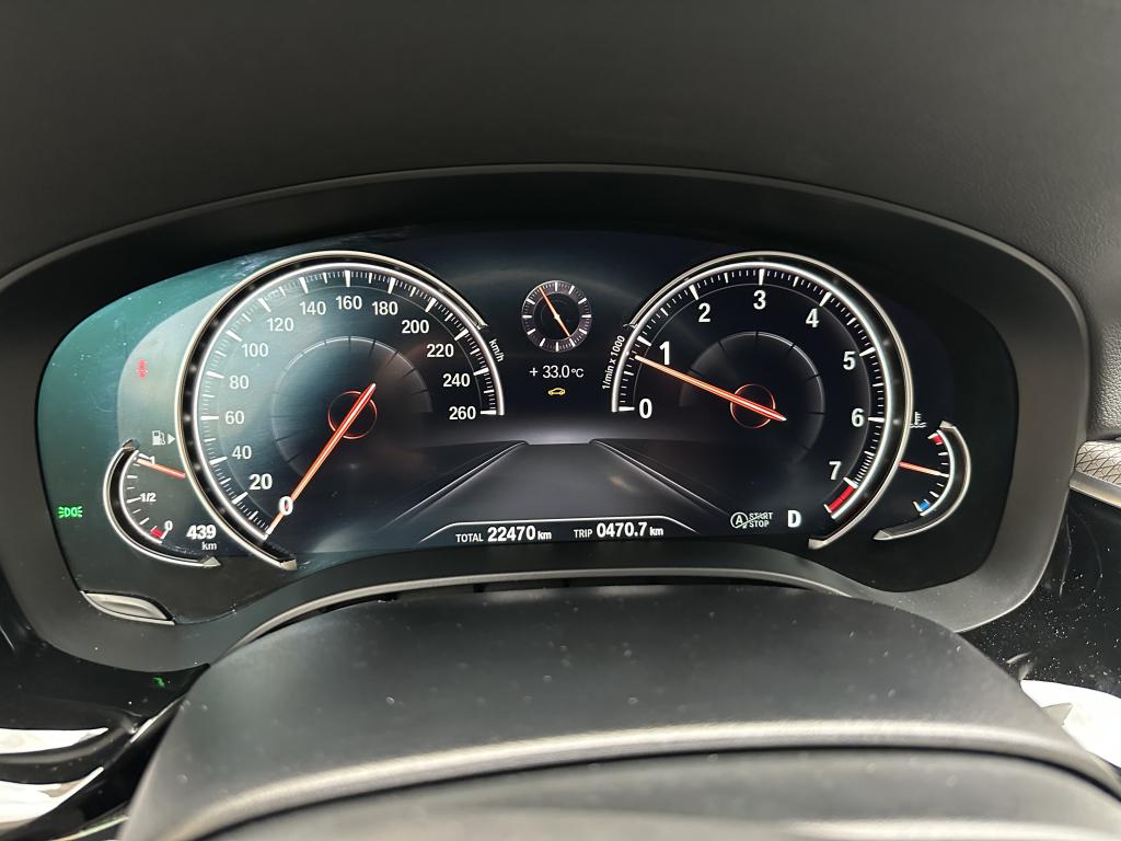BMW 540I - Foto