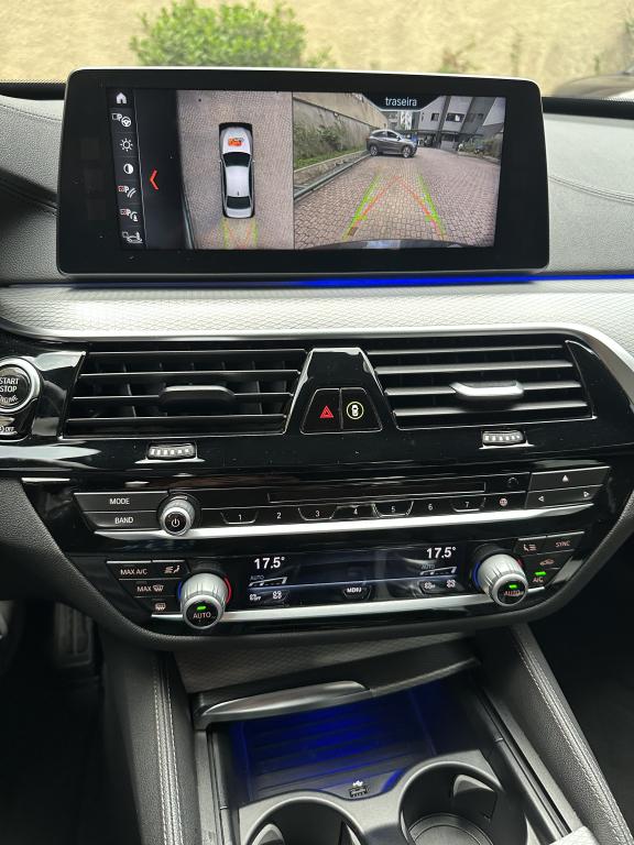 BMW 540I - Foto