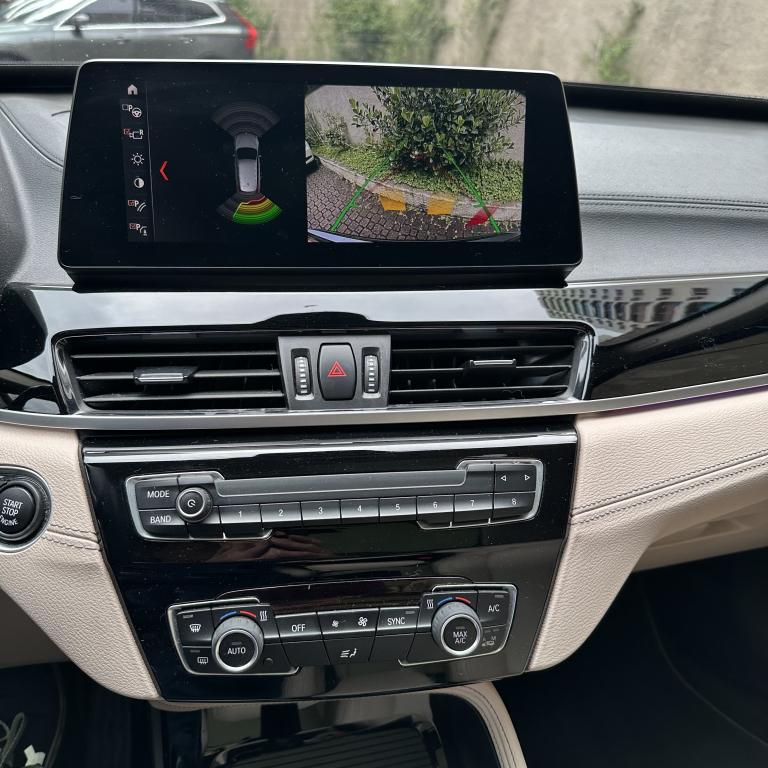 BMW X1 - Foto