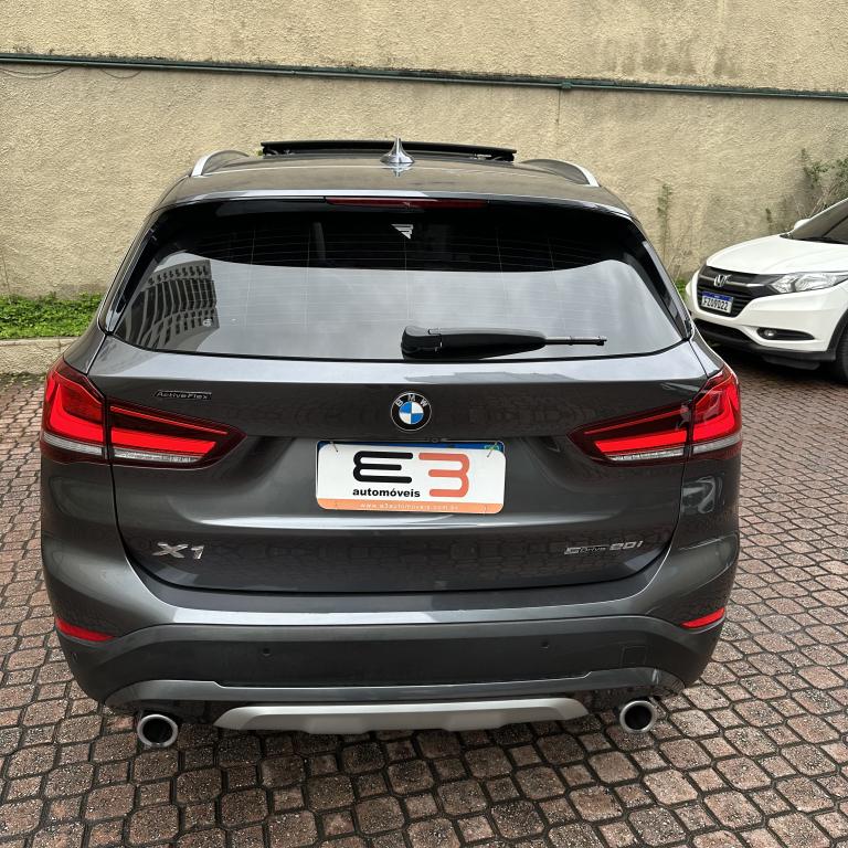 BMW X1 - Foto