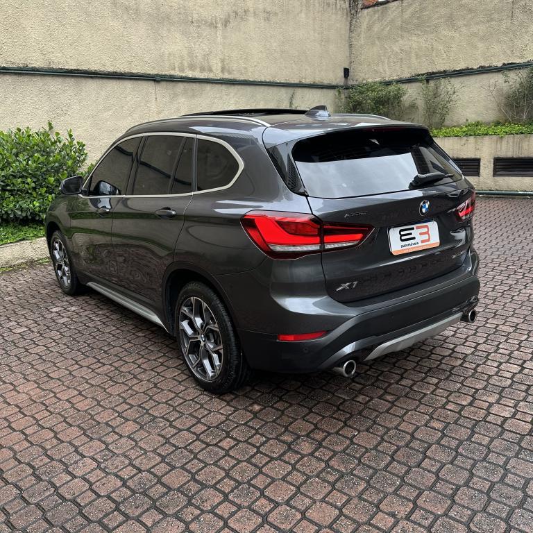 BMW X1 - Foto