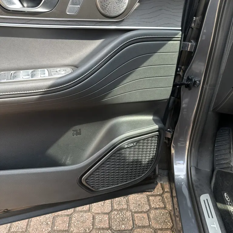 CHERY Tiggo 8 Pro - Foto
