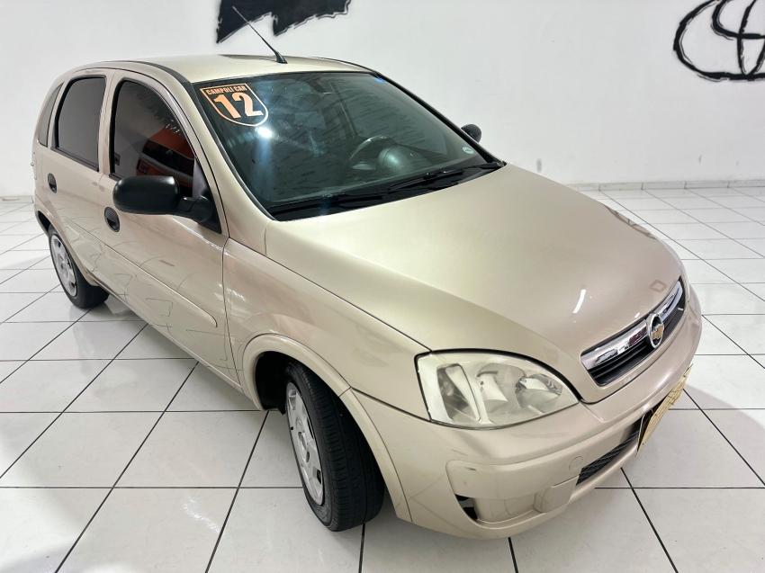 CHEVROLET Corsa Hatch - Foto