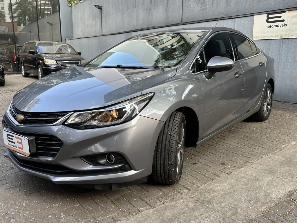 CHEVROLET Cruze Sedan - Foto