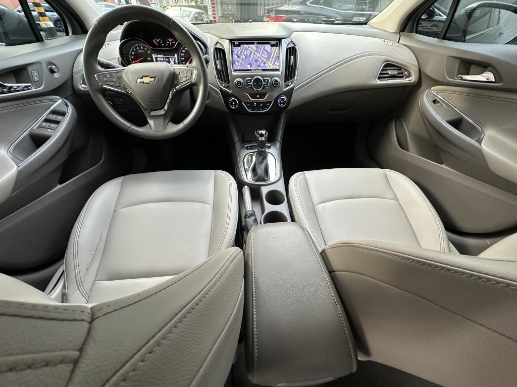 CHEVROLET Cruze Sedan - Foto