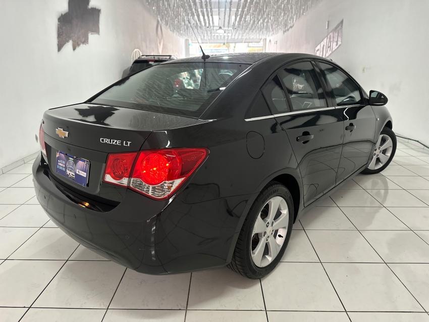 CHEVROLET Cruze Sedan - Foto