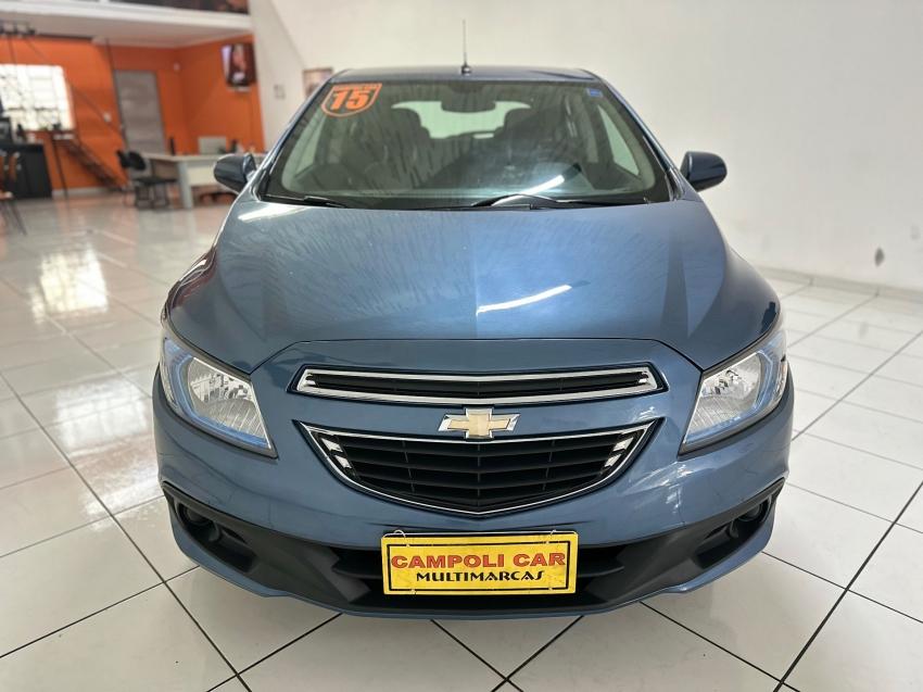 CHEVROLET Onix Hatch - Foto