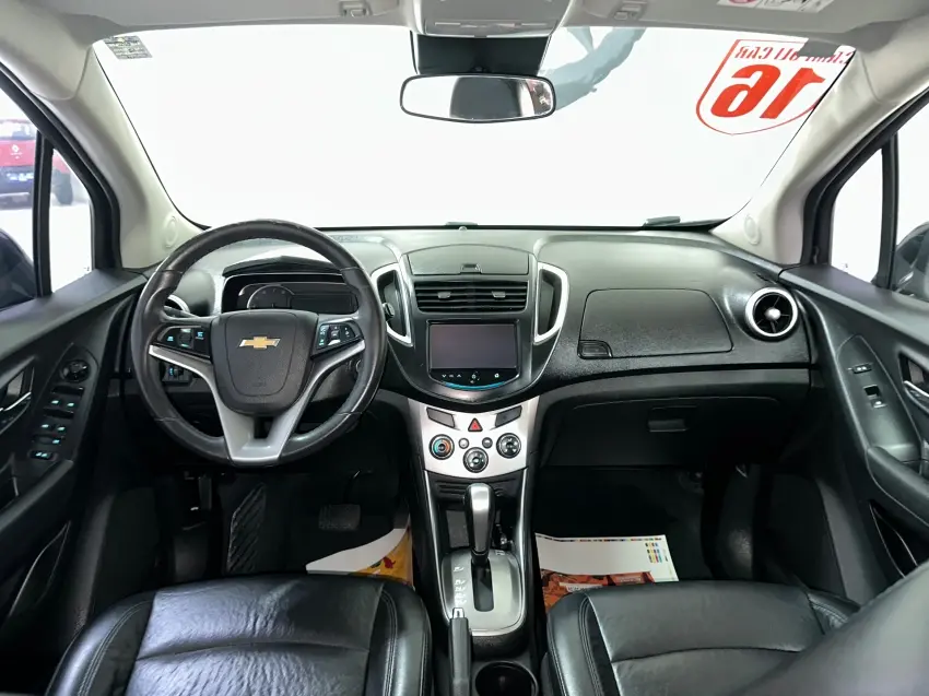 CHEVROLET Tracker - Foto