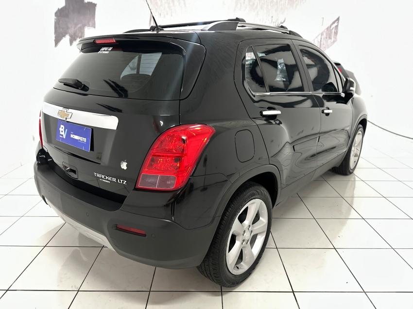 CHEVROLET Tracker - Foto