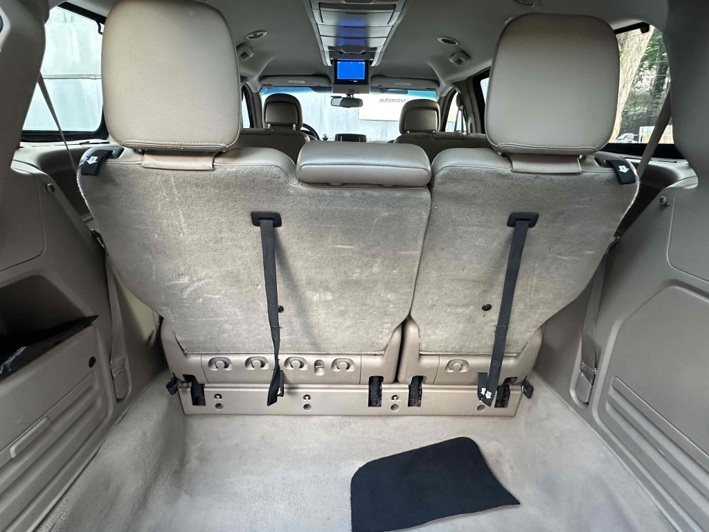 CHRYSLER Town & Country - Foto