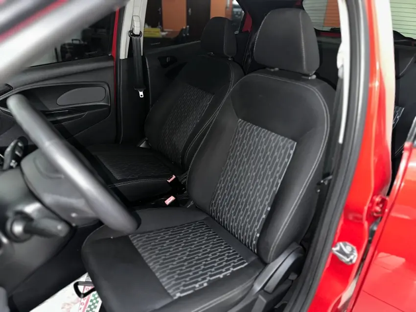 FORD Ka Hatch - Foto