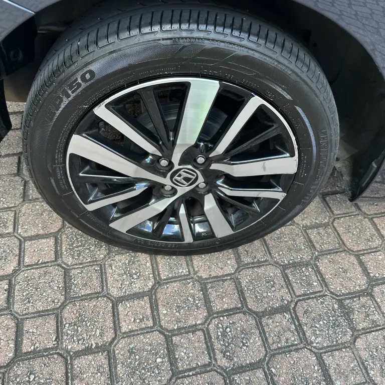 HONDA City Sedan - Foto