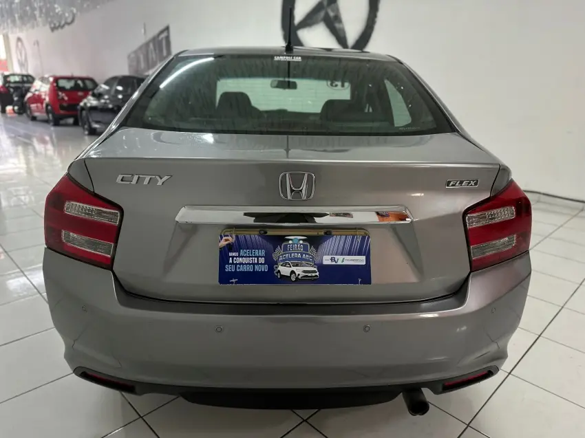 HONDA City Sedan - Foto