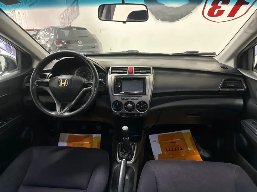 HONDA City Sedan - Foto