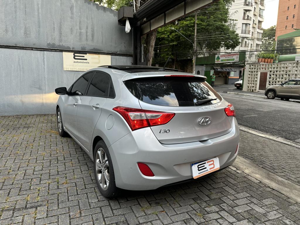 HYUNDAI I30 - Foto