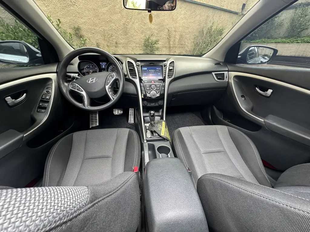 HYUNDAI I30 - Foto