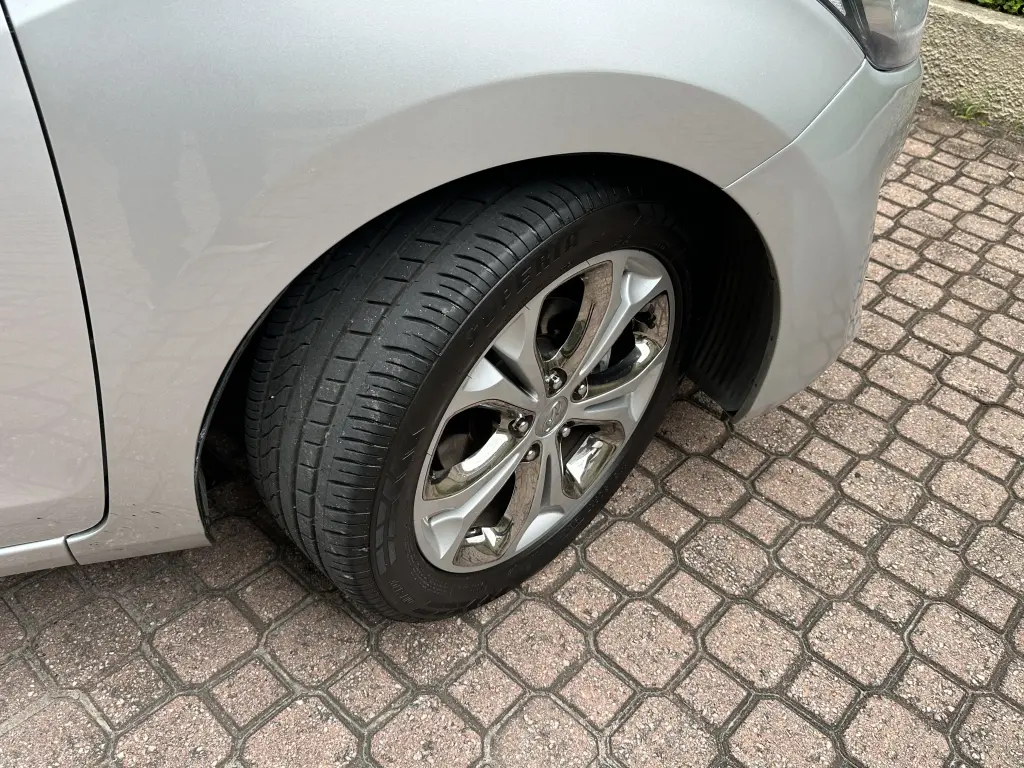 HYUNDAI I30 - Foto