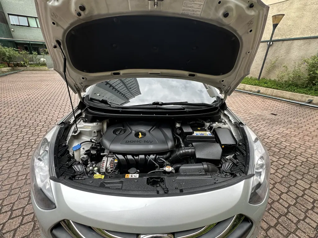 HYUNDAI I30 - Foto