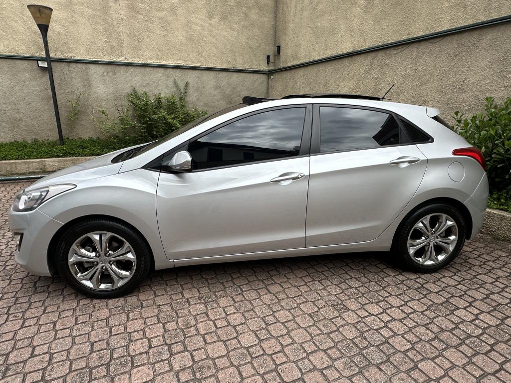 HYUNDAI I30 - Foto