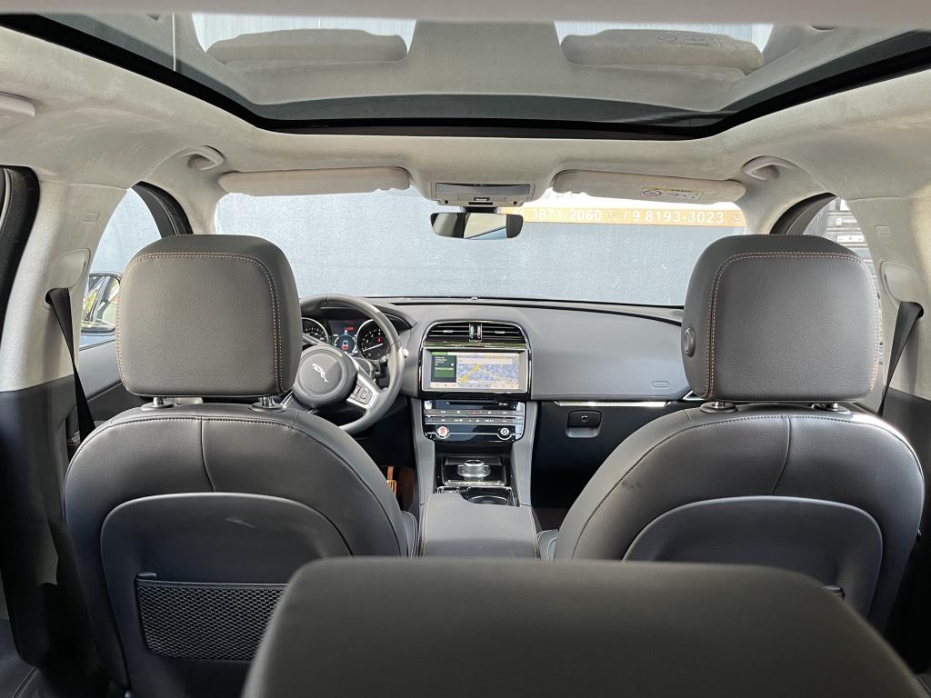 JAGUAR F-Pace - Foto