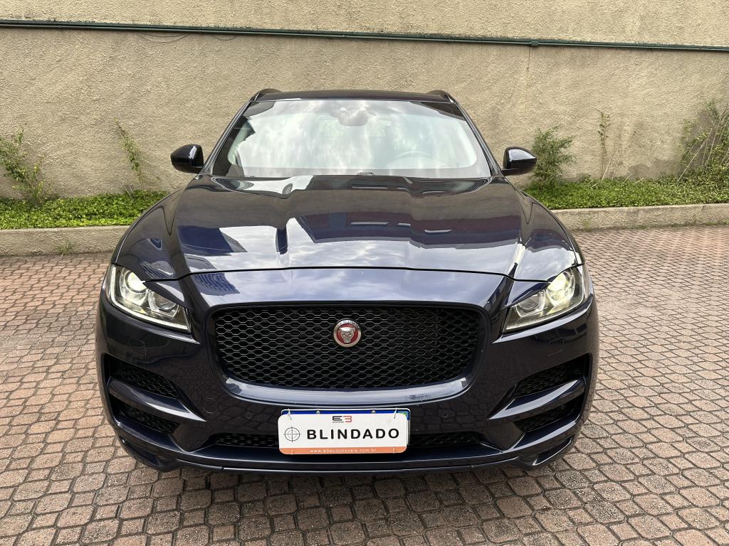 JAGUAR F-Pace - Foto